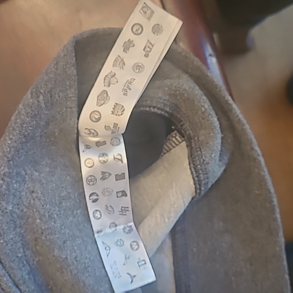 NBA UNK Brand Golden State Warriors sweatshirt - Picture 7 of 9